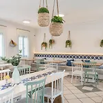 Romantica Agia Pelagia (Kythira)