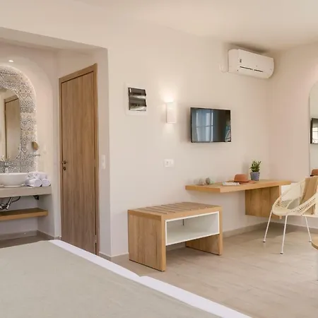 Romantica Agia Pelagia (Kythira)