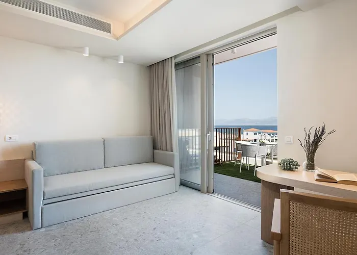 Romantica 3* Agia Pelagia (Kythira)